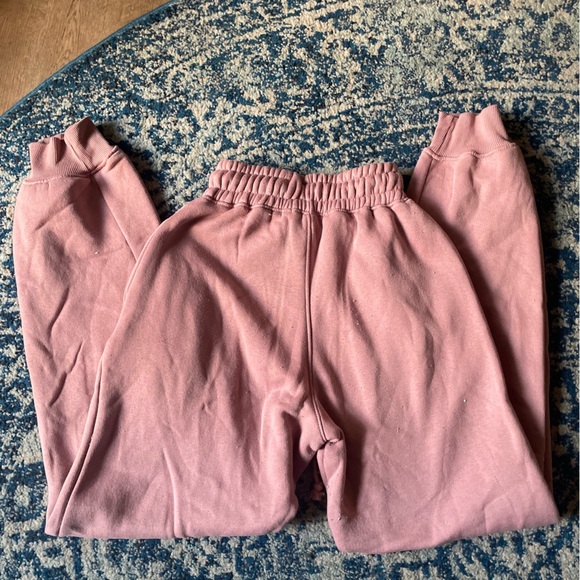 💋Pretty little thing pink sweatpants!💋 - Picture 2 of 3